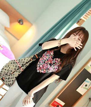 韩国服饰网店代销 cheery-spoon碎花桃心T恤