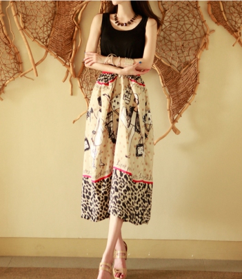 韩国女装网店代理soo-a豹纹可爱涂鸦拼接连衣中裙