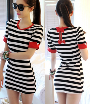 韩国女装网店代销soo-a条纹蝴蝶结连衣裙