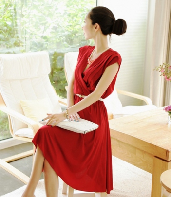 韩国女装网店代理soo-a气质酒红色百褶洋装连衣裙