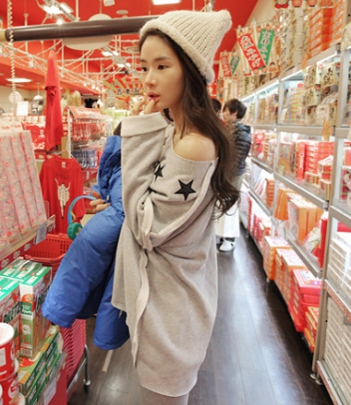 韩国女装网店代销partysu街拍风星星宽松T恤