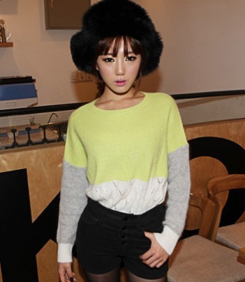 韩国服饰秋冬热款 撞色麻花编织毛衣（3色）