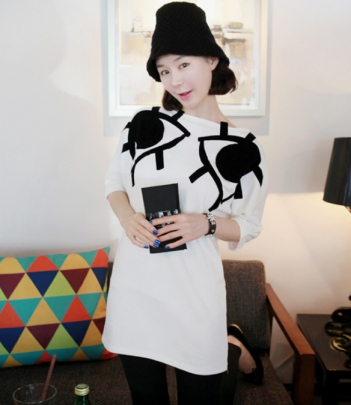 韩国女装网店代销 百搭大眼睛长款打底T恤（2色）