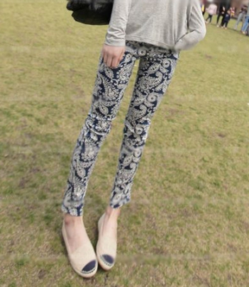 韩国服饰网站代理 minsshop青花瓷显瘦小脚长裤（2色）