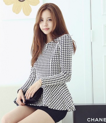 韩国服饰网店代理 tomnrabbit道晖芝千鸟格收腰裙摆式上衣