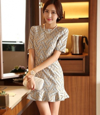 韩国女装春夏热款 attrangs气质修身连衣裙