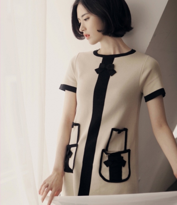 韩国女装2014新款 蝴蝶结口袋连衣裙