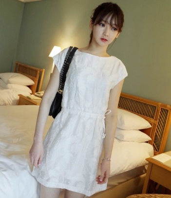 韩国女装批发 minsshop白色清纯小提花连衣裙