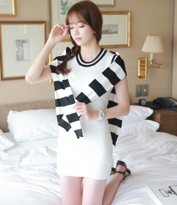 韩国女装批发 attrangs气质赫本风套装（条纹衫+连衣裙）2色