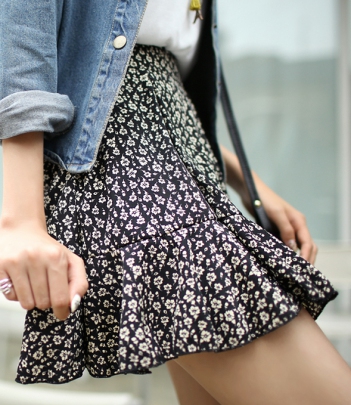 韩国女装代购 bongjashop碎花高腰荷叶边半身短裙（3色）