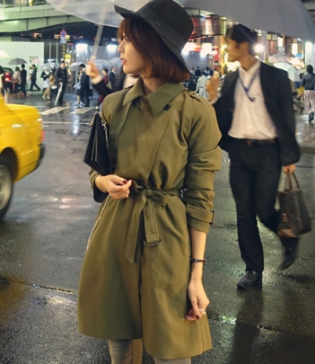 韩国代购 babirolen蝴蝶结收腰气质长款风衣（2色）多穿法