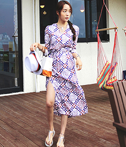 韩国女装网店代销 lagirl和服式民俗风开叉连衣长裙（2色）
